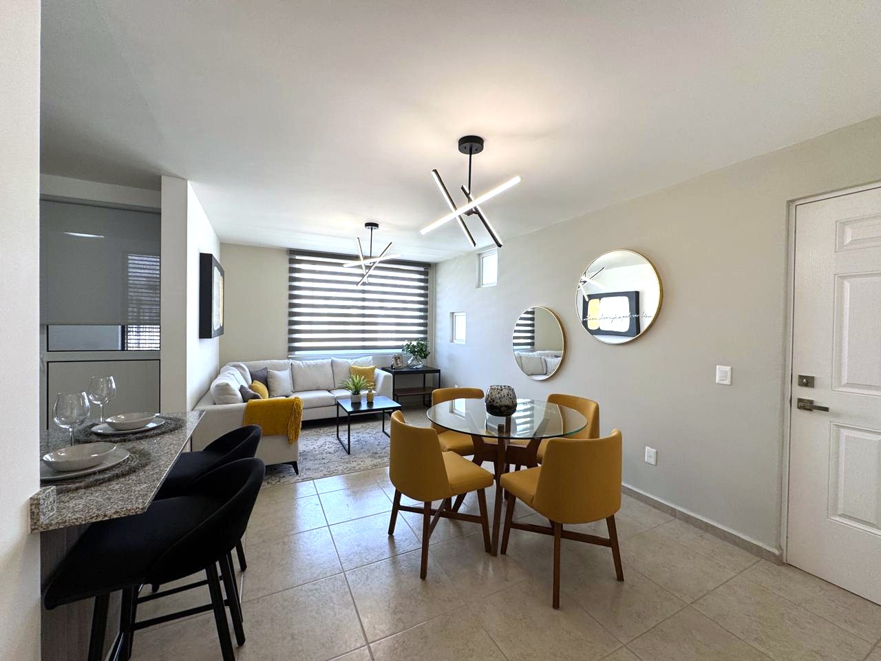 Departamento en venta en privado con casa club con alberca en León Gto zona norte